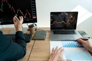 Read more about the article Fitur Unggulan MT5 WebTrader yang Perlu Anda Ketahui